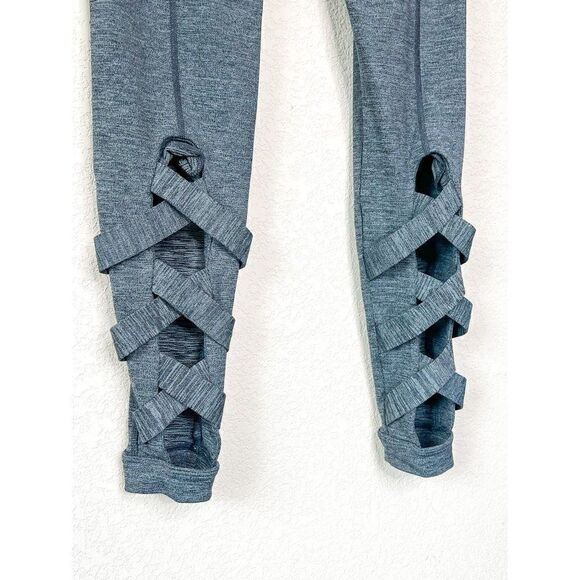 Athleta High Rise Chaturanga Criss Cross Gray Leggings Size Small - Picture 4 of 6